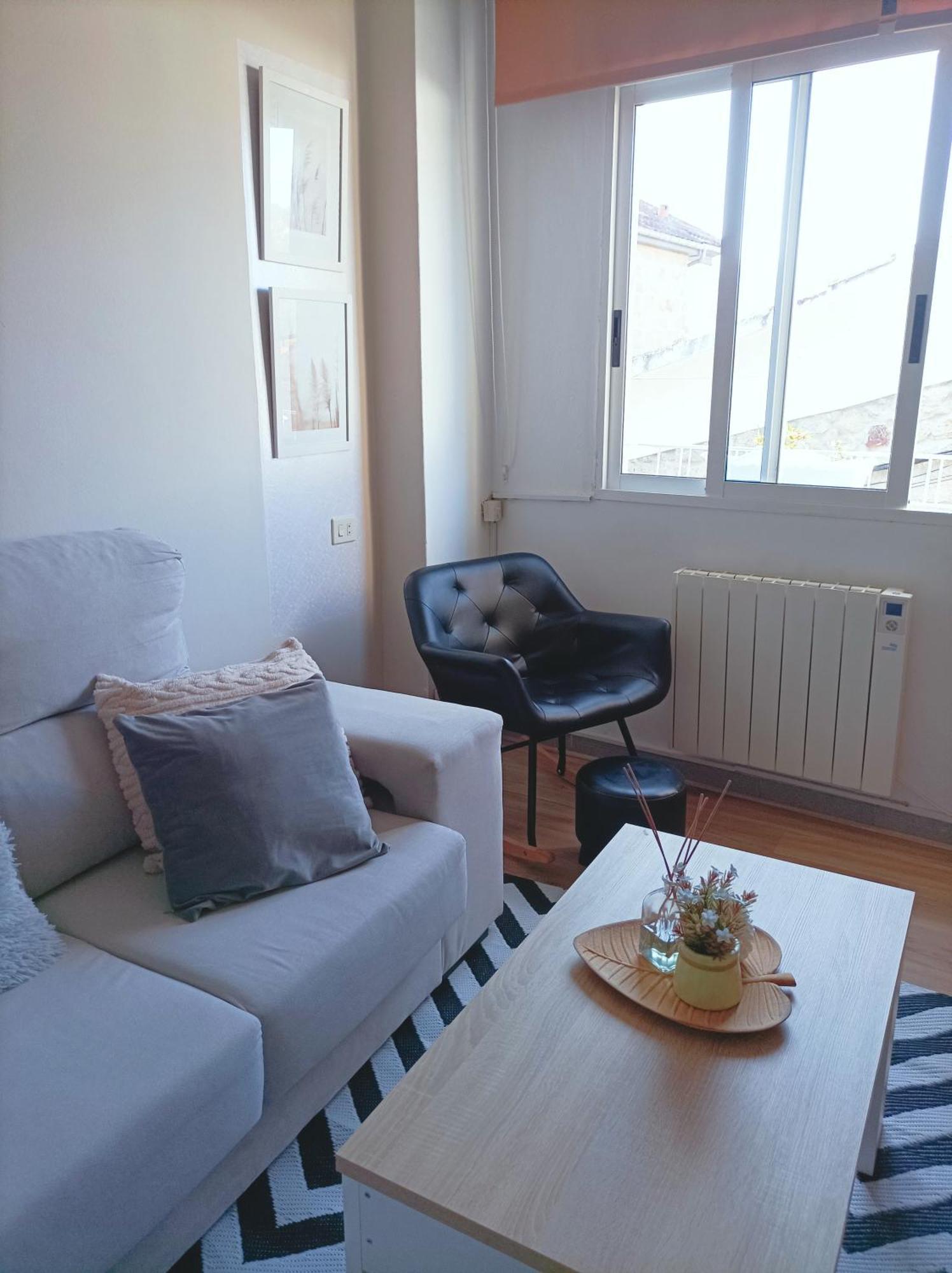Apartamento Sobreira En Centro Allariz Con Wifi Εξωτερικό φωτογραφία